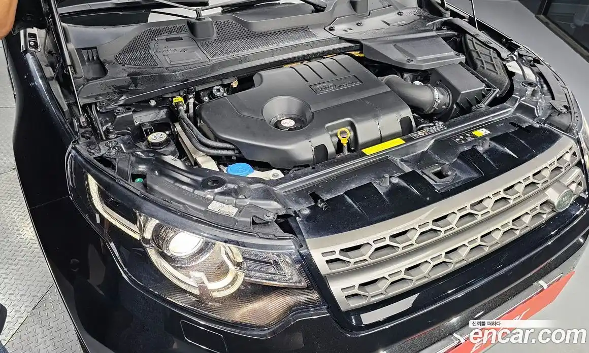 Land Rover Discovery Sport 2016 2.0 гидро в Москве № 154208, фото 6
