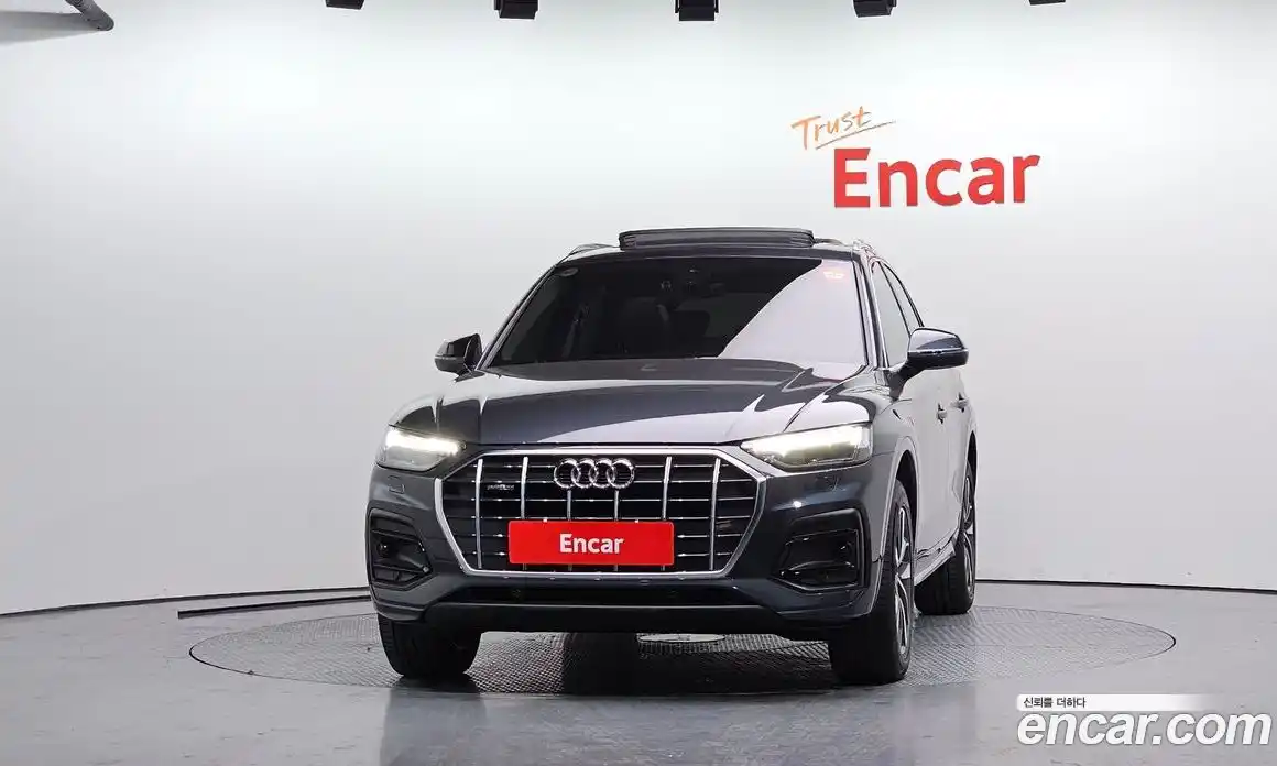 Audi Q5 2023 2.0 гидро в Москве № 154580, фото 3