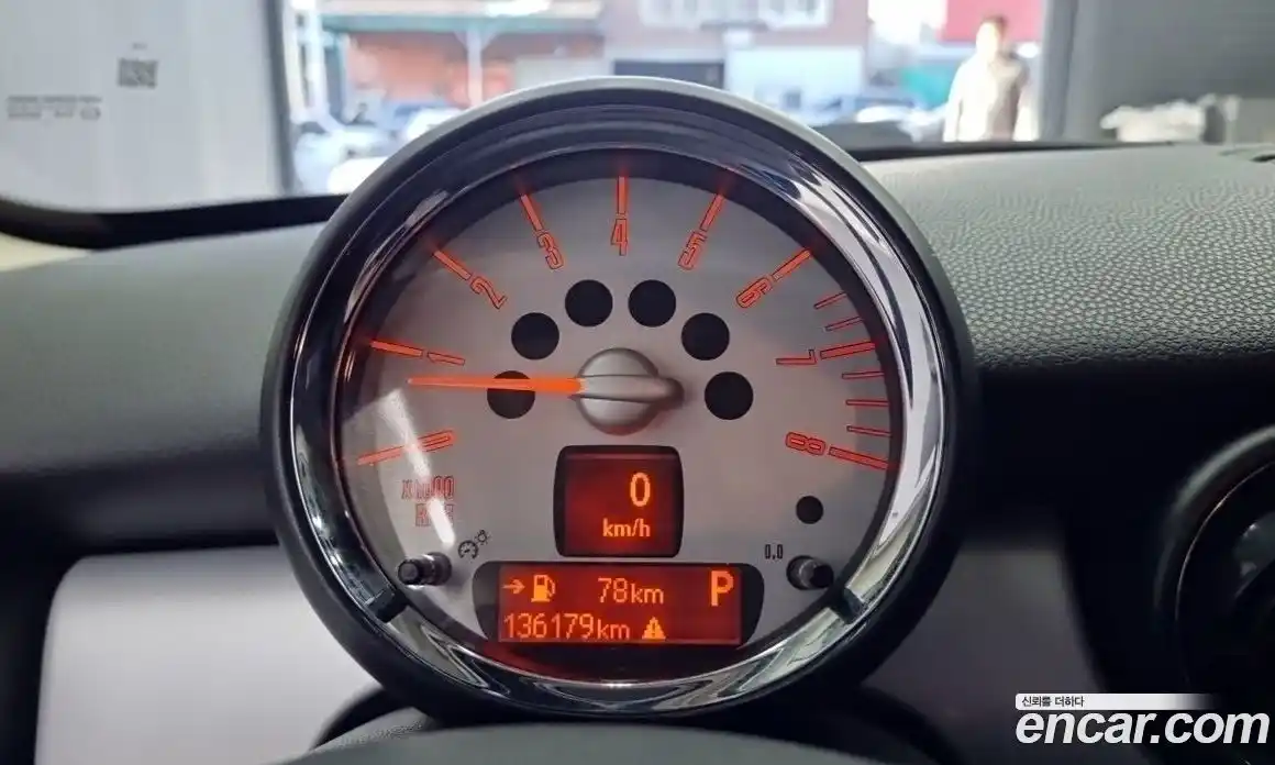 Mini Cooper 2011 1.6 гидро в Москве № 155335, фото 8