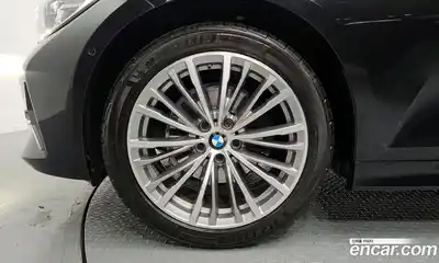 BMW 3-Series 2021 2.0 гидро в Москве № 158034, миниатюра 5