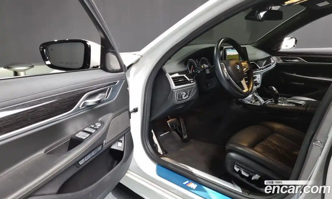 BMW 7-Series 2017 3.0 гидро в Москве № 158200, фото 10