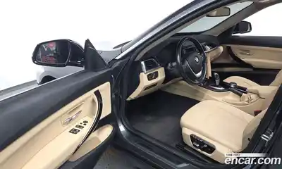 BMW 3-Series 2019 2.0 Автомат в Москве № 158414, миниатюра 11