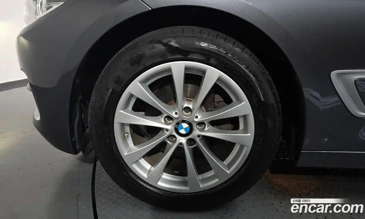 BMW 3-Series 2019 2.0 Автомат в Москве № 158414, фото 4