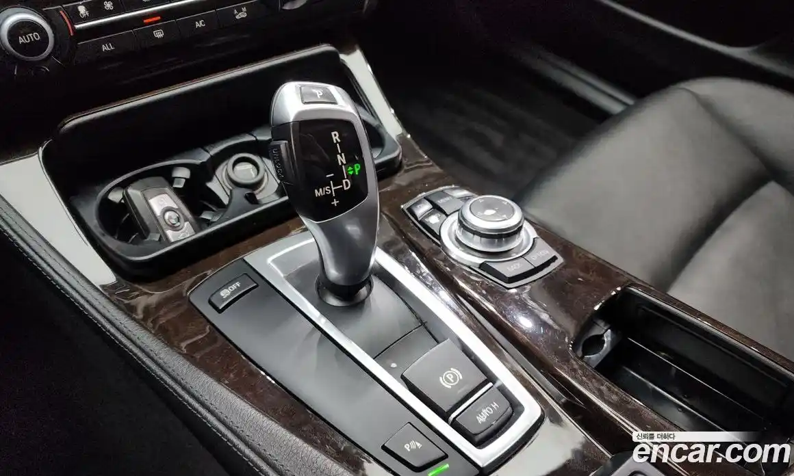 BMW 5-Series 2011 3.0 гидро в Москве № 159160, фото 9