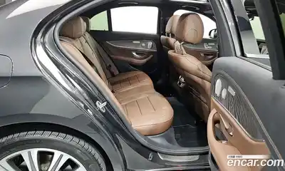Mercedes-Benz E-Class 2022 2.0 гидро в Москве, миниатюра 12