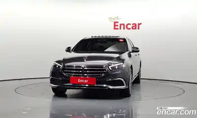 Mercedes-Benz E-Class 2022 2.0 гидро в Москве, миниатюра 3