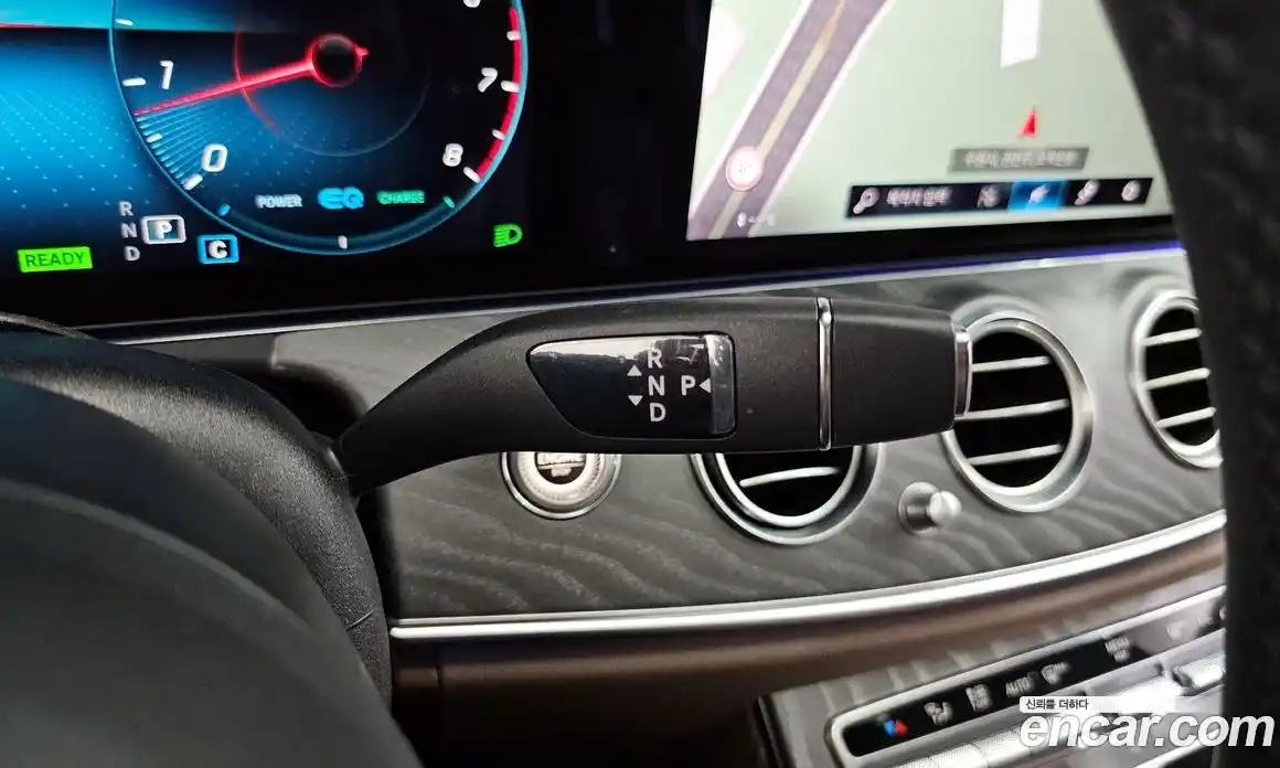 Mercedes-Benz E-Class 2022 2.0 гидро в Москве, фото 9