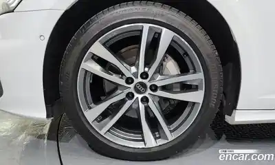 Audi A6 2023 2.0 гидро в Москве № 162346, миниатюра 5