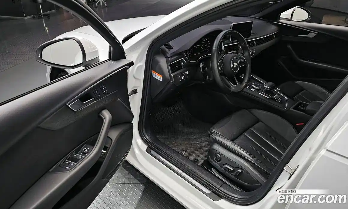 Audi A4 2019 2.0 гидро в Москве № 163237, фото 11