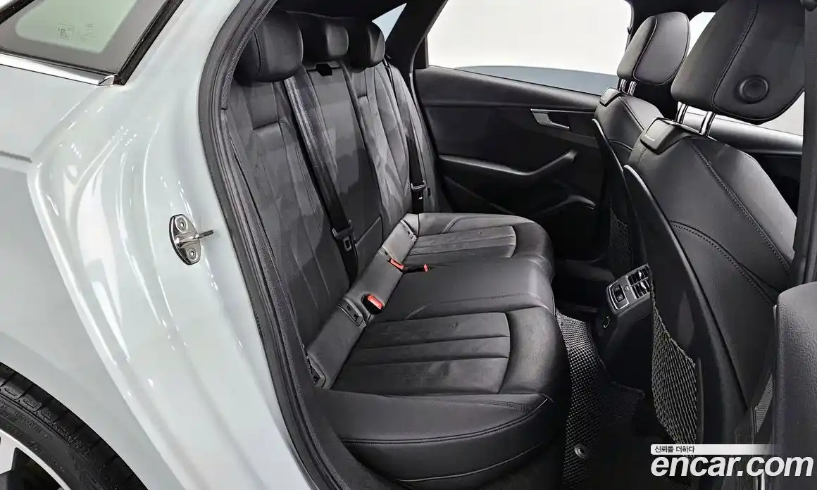 Audi A4 2019 2.0 гидро в Москве № 163237, фото 12