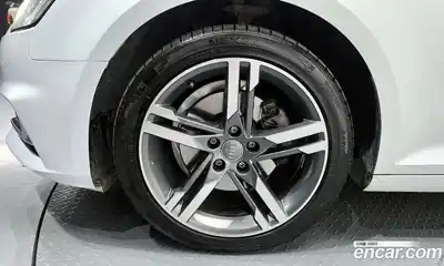 Audi A4 2019 2.0 гидро в Москве № 163237, миниатюра 5