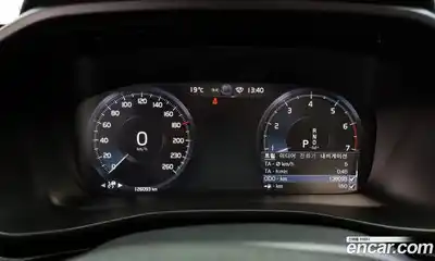 Volvo XC40 2020 2.0 гидро в Москве № 164656, миниатюра 8