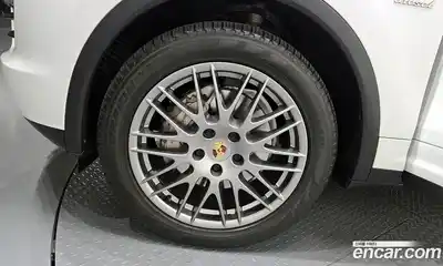 Porsche Cayenne 2014 4.1 гидро в Москве № 165342, миниатюра 5