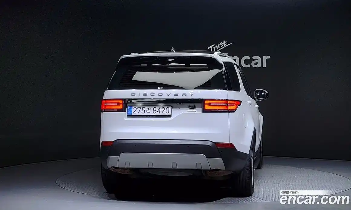 Land Rover Discovery 2019 3.0 гидро в Москве № 166175, фото 4