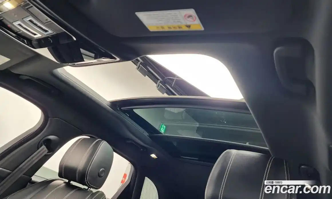 Land Rover Range-Rover Velar 2018 2.0 гидро в Москве № 166415, фото 18