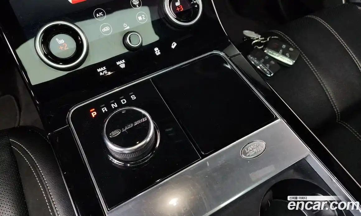 Land Rover Range-Rover Velar 2018 2.0 гидро в Москве № 166415, фото 9