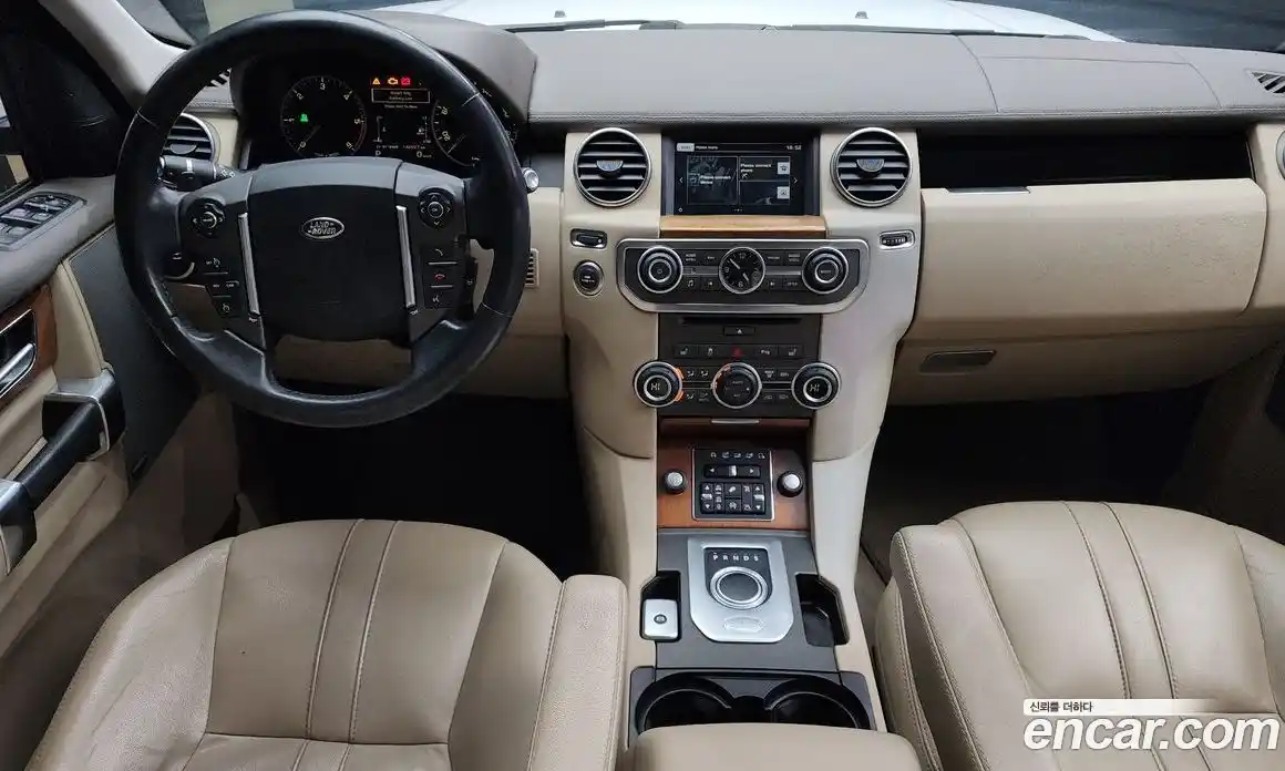 Land Rover Discovery 2016 3.0 гидро в Москве № 166635, фото 7