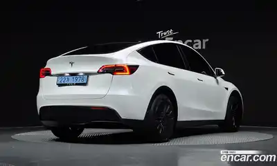 Tesla Model Y 2024 0.2 гидро в Москве № 167533, миниатюра 2