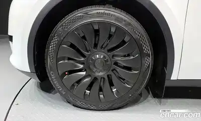 Tesla Model Y 2024 0.2 гидро в Москве № 167533, миниатюра 5