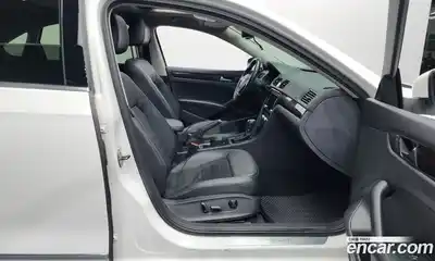 Volkswagen Passat 2014 2.0 гидро в Москве № 169086, миниатюра 11