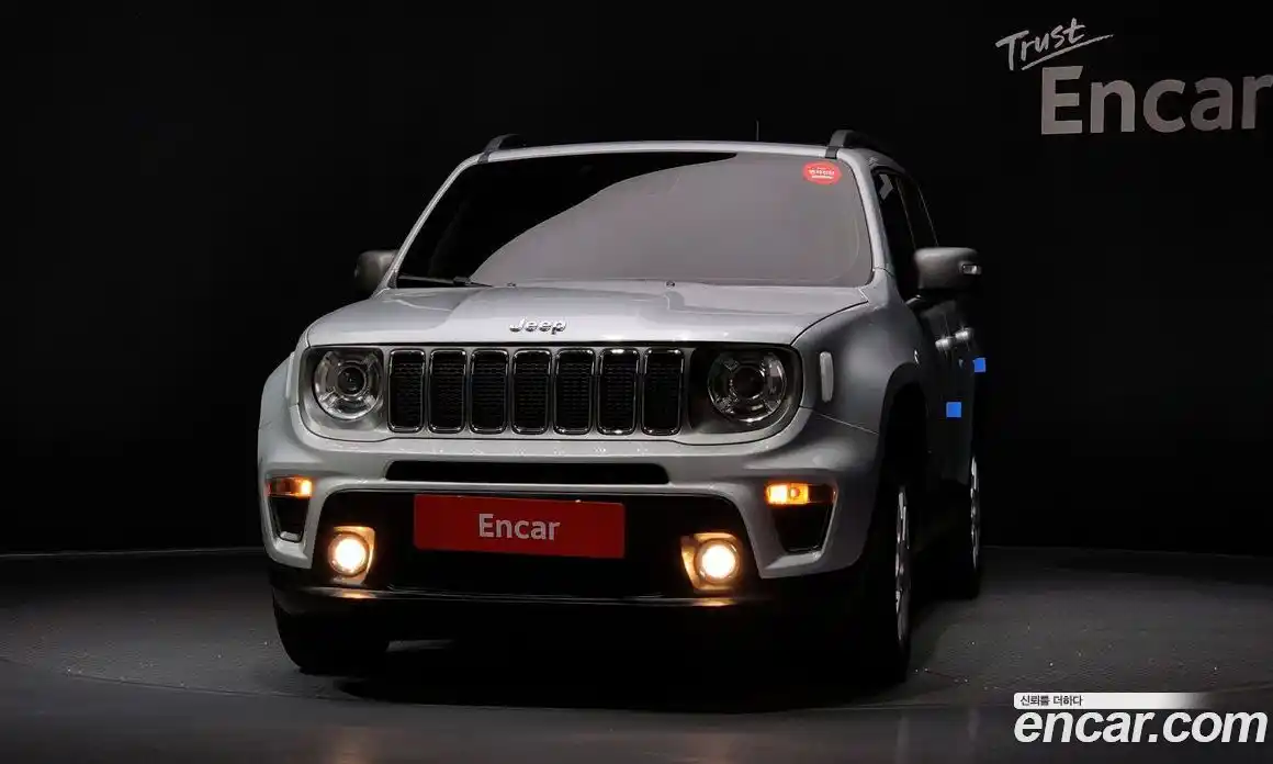 Jeep Renegade 2019 2.4 гидро в Москве № 169661, фото 3
