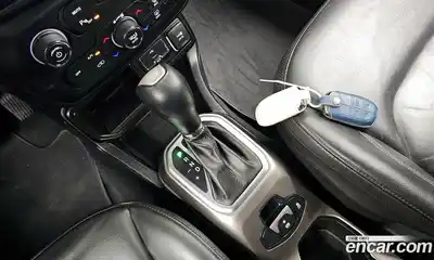 Jeep Renegade 2019 2.4 гидро в Москве № 169661, миниатюра 9