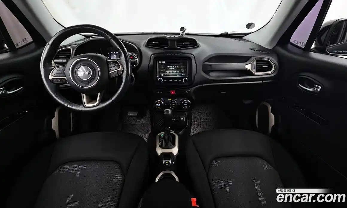 Jeep Renegade 2016 2.4 гидро в Москве № 169691, фото 7