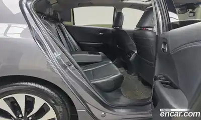 Honda Accord 2017 2.0 гидро в Москве № 170692, миниатюра 12