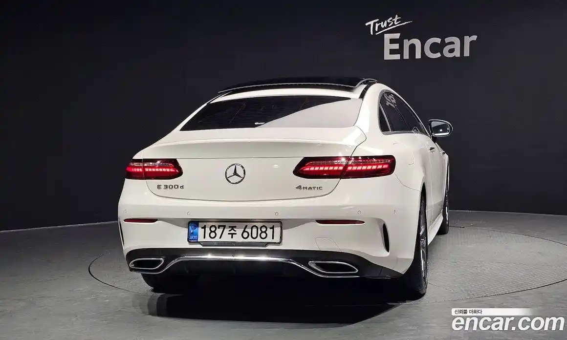 Mercedes-Benz E-Class 2022 2.0 гидро в Москве № 173483, фото 4