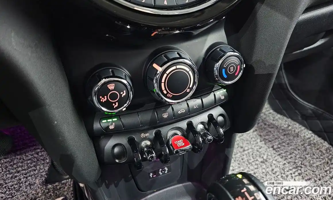 Mini Cooper 2017 1.5 гидро в Москве № 173881, фото 16