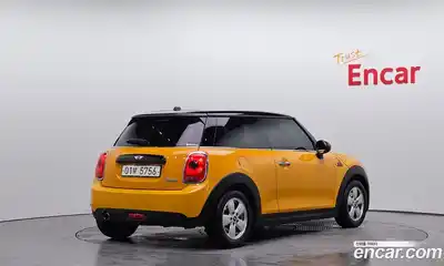 Mini Cooper 2017 1.5 гидро в Москве № 173881, миниатюра 2