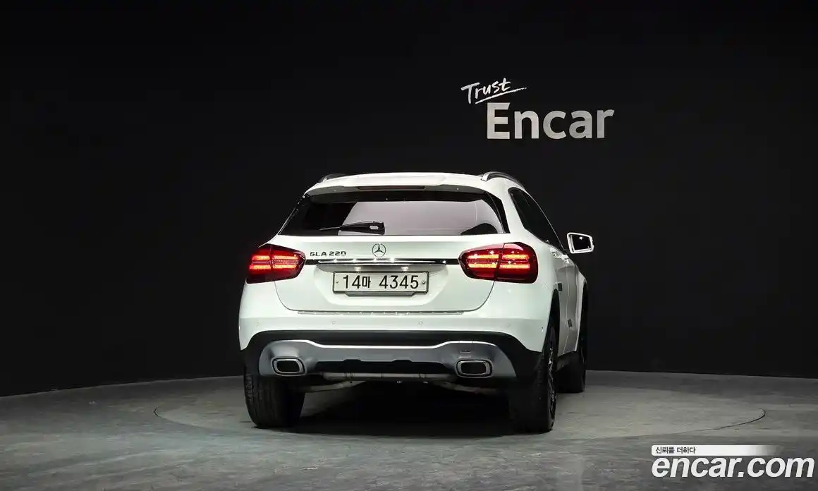 Mercedes-Benz GLA-Class 2019 2.0 гидро в Москве № 178742, фото 4
