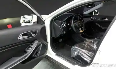 Mercedes-Benz GLA-Class 2019 2.0 гидро в Москве № 178742, миниатюра 10