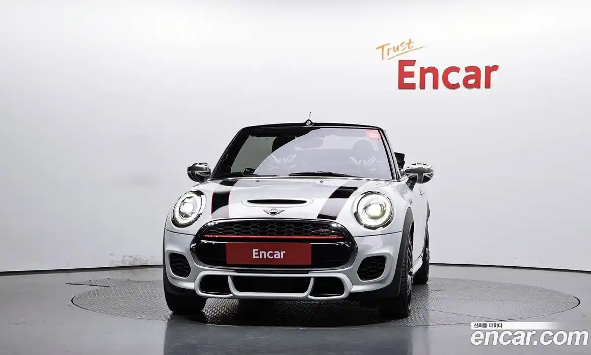 Mini Cooper Convertible 2021 2.0 гидро в Москве № 180403, фото 3