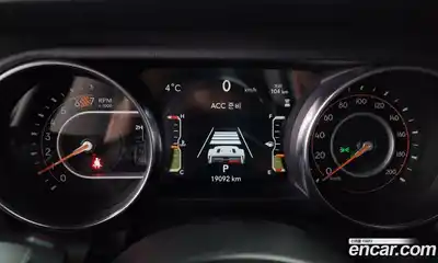 Jeep Wrangler 2023 2.0 гидро в Москве № 182583, миниатюра 8