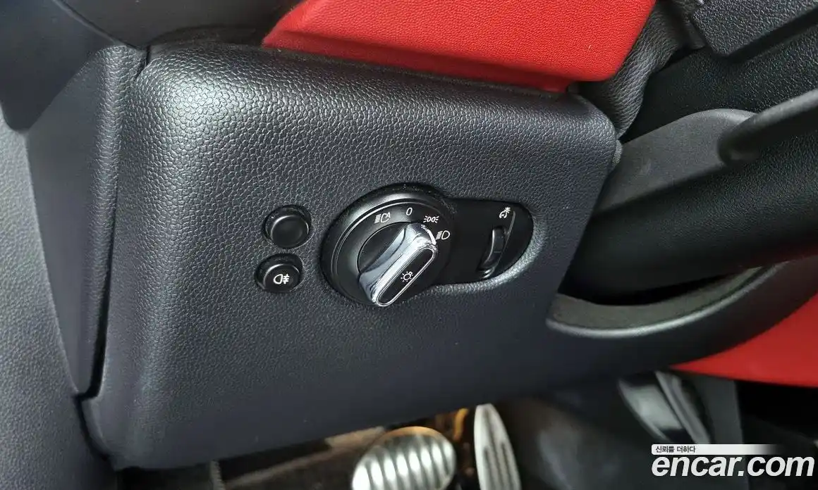 Mini Cooper Convertible 2019 2.0 гидро в Москве № 190086, фото 17