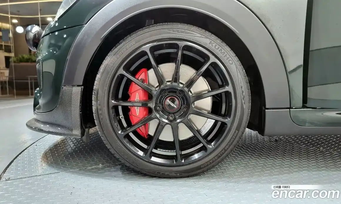 Mini Cooper Convertible 2019 2.0 гидро в Москве № 190086, фото 5