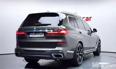 BMW X7 2022 3.0 гидро в Москве № 191851, миниатюра 2