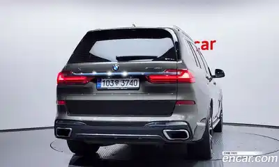 BMW X7 2022 3.0 гидро в Москве № 191851, миниатюра 4
