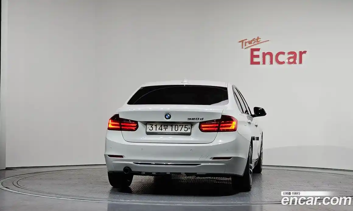 BMW 3-Series 2015 2.0 гидро в Москве № 192627, фото 3