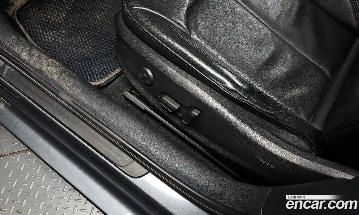 Audi A3 2015 2.0 гидро в Москве № 194984, фото 17