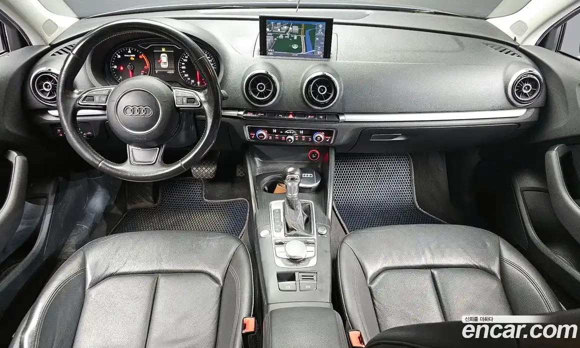 Audi A3 2015 2.0 гидро в Москве № 194984, фото 7