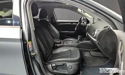 Audi A3 2015 2.0 гидро в Москве № 194984, миниатюра 10