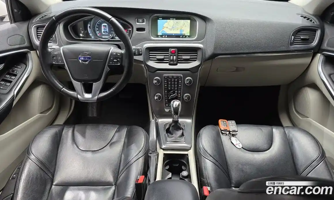Volvo V40 2016 2.0 гидро в Москве № 195111, фото 7