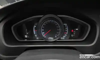 Volvo V40 2016 2.0 гидро в Москве № 195111, миниатюра 8
