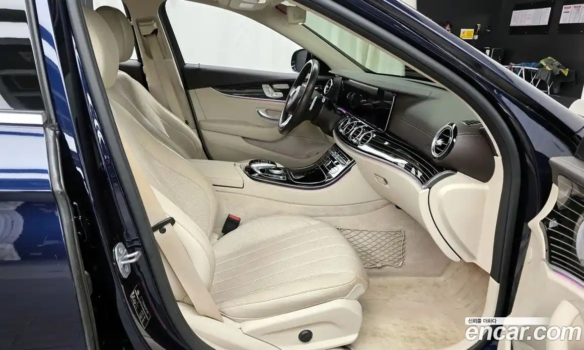 Mercedes-Benz E-Class 2017 3.0 гидро в Москве № 195299, фото 11