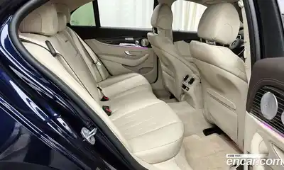 Mercedes-Benz E-Class 2017 3.0 гидро в Москве № 195299, миниатюра 12