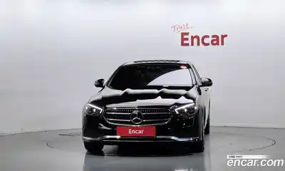 Mercedes-Benz E-Class 2021 2.0 гидро, миниатюра 3