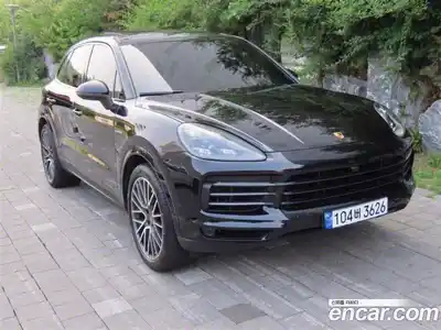 Porsche Cayenne, 2021