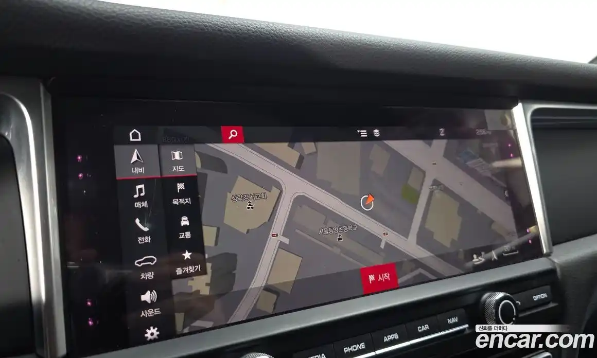 Porsche Macan 2019 2.0 гидро в Москве № 197477, фото 13